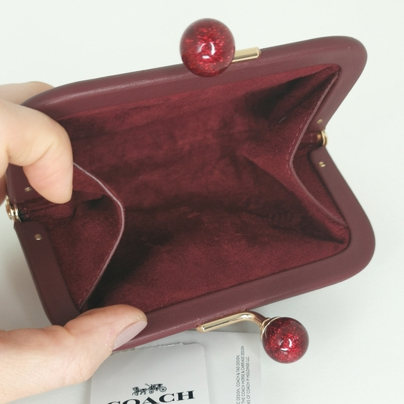 Coach Nora Kisslock Card Case - Picture 4 of 7